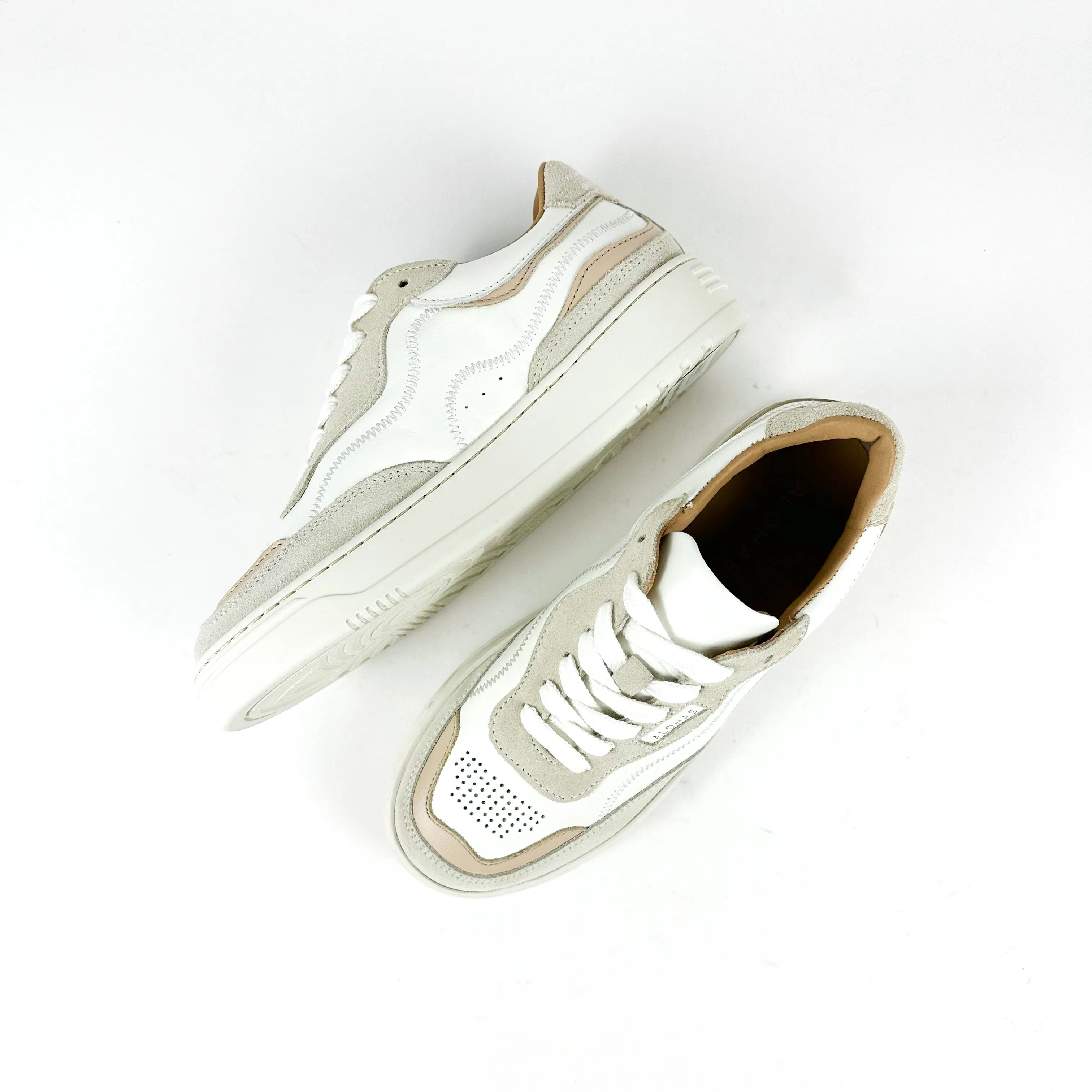 Alohas - TB.87 (White & Beige)