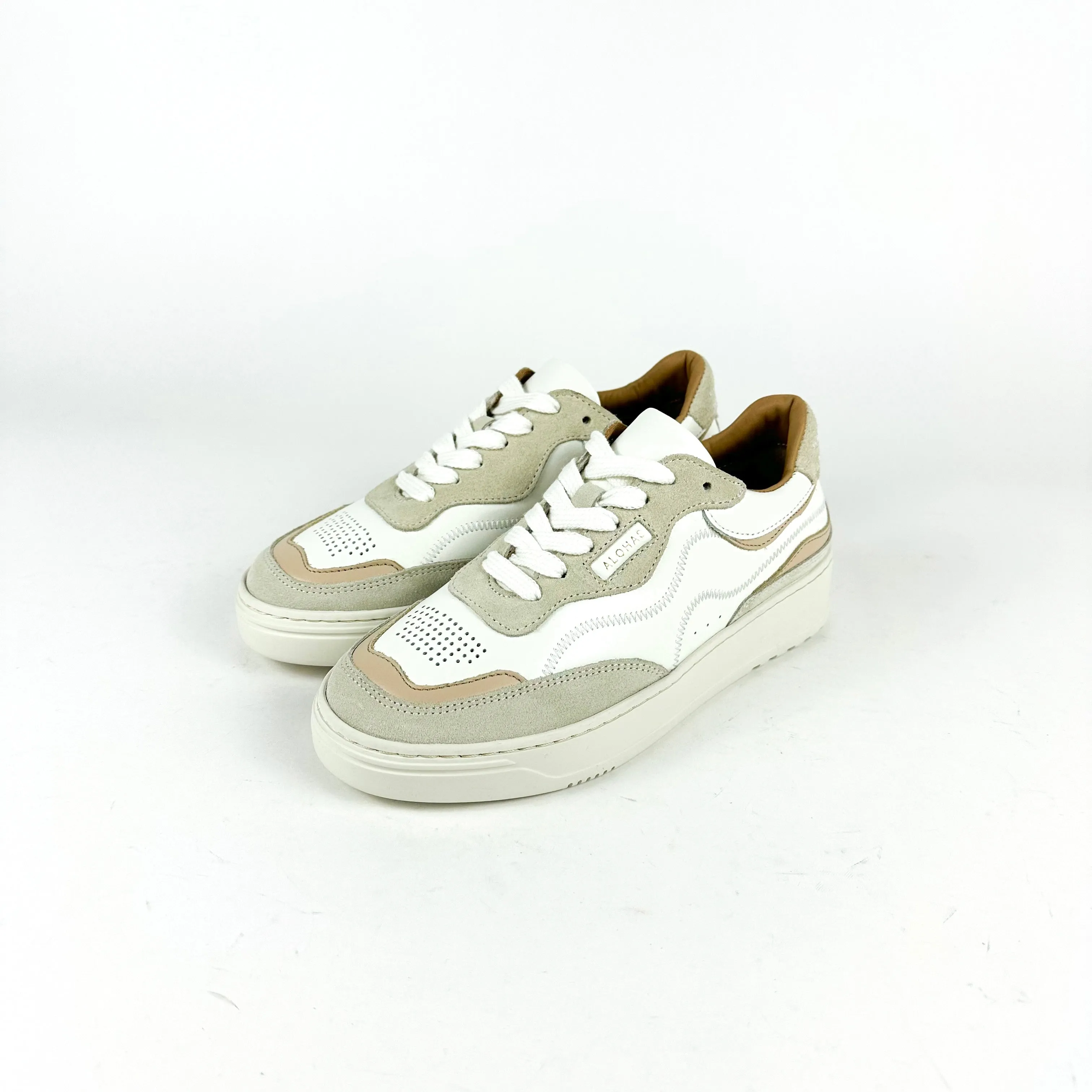 Alohas - TB.87 (White & Beige)