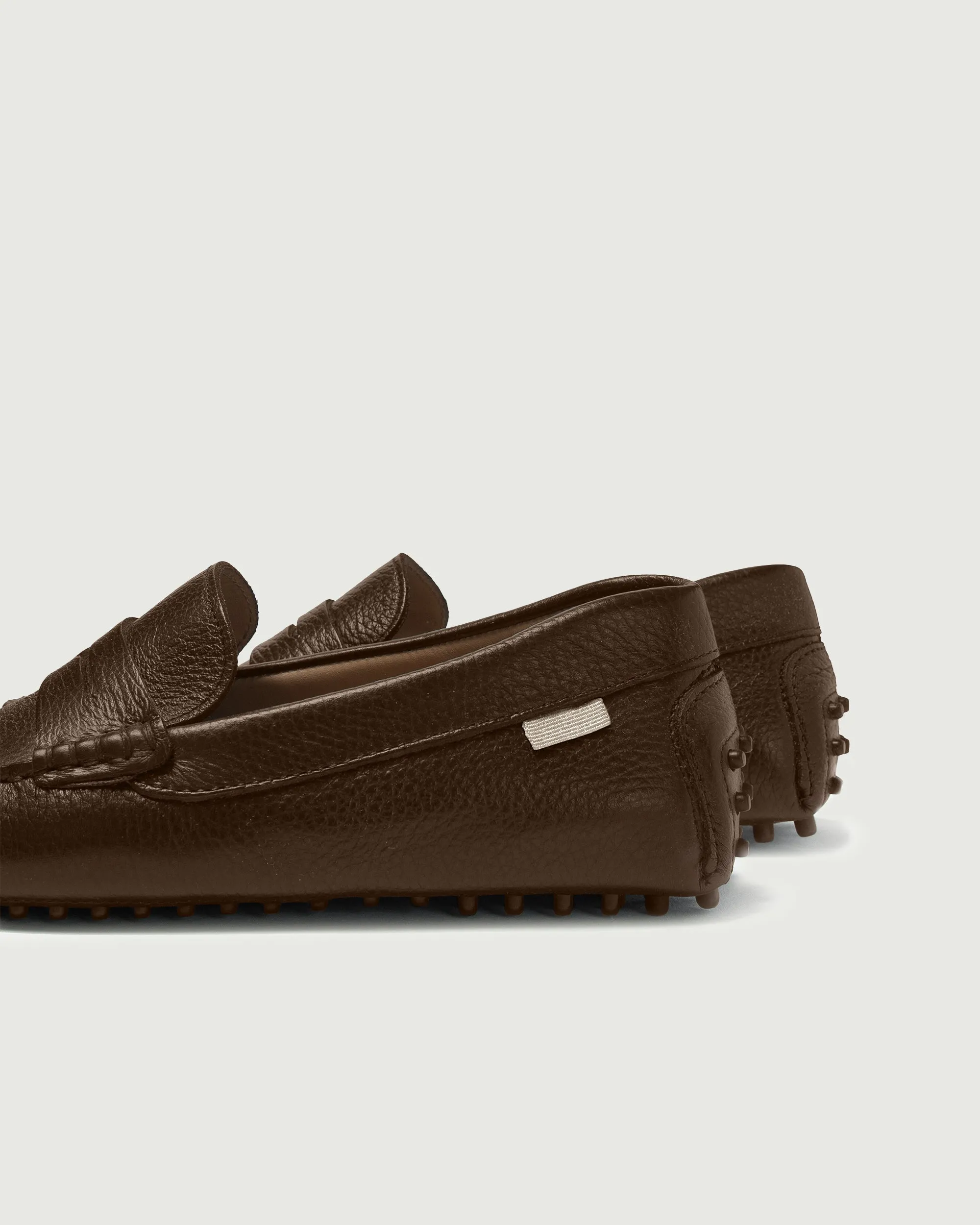 Driver | Chocolate Pebbled